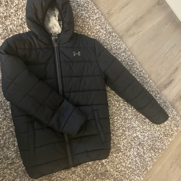 Under Armour
Boys Rev Pronto Puffer Jacket - gently used - Picture 2 of 6